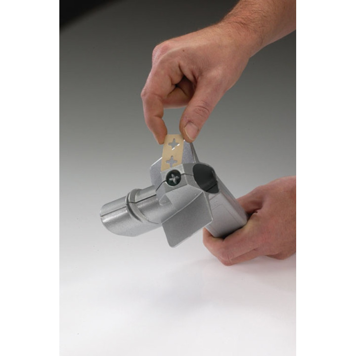 Mechanický odpeckovávač třešní - hliníkový