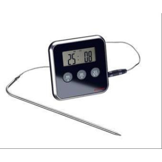 Digitální teploměr na pečení
